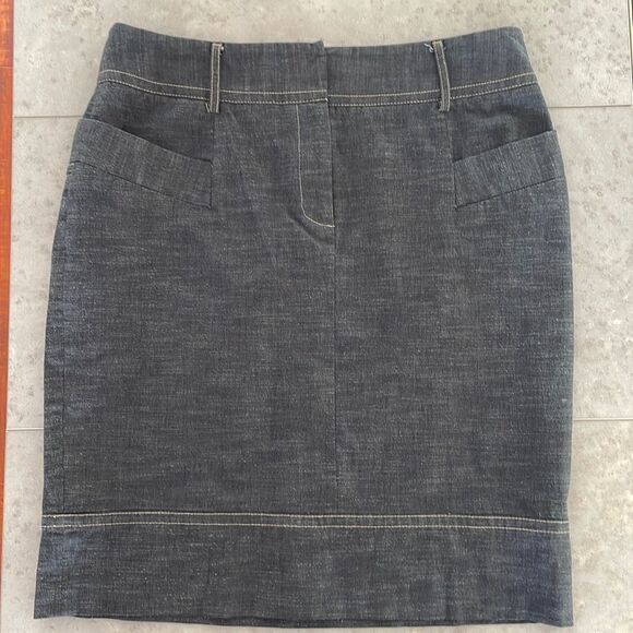 RAFAELLA denim pencil skirt with button, hook‎ & eye, zipper, pockets size 10 - Picture 1 of 9